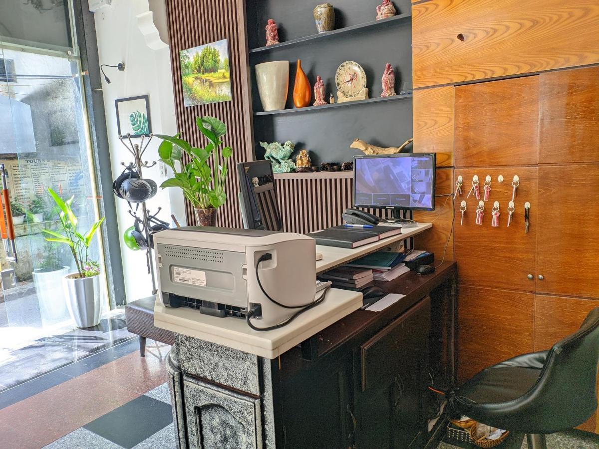 Mickey Homestay Hue Exteriör bild