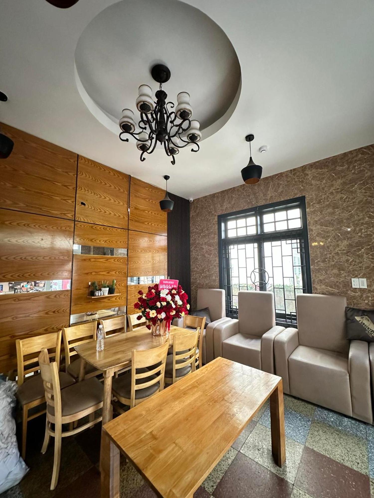 Mickey Homestay Hue Exteriör bild